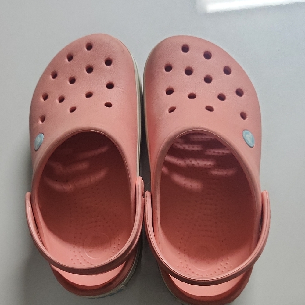 Womens/Kids Pink Crocs